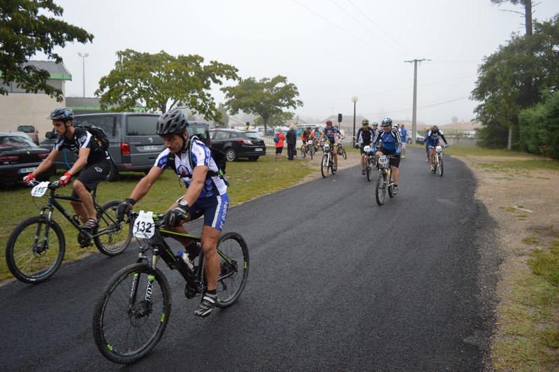 Raid Vtt Codep - La Landaise - 13-09-2015 - JL Vignoles (50) .JPG